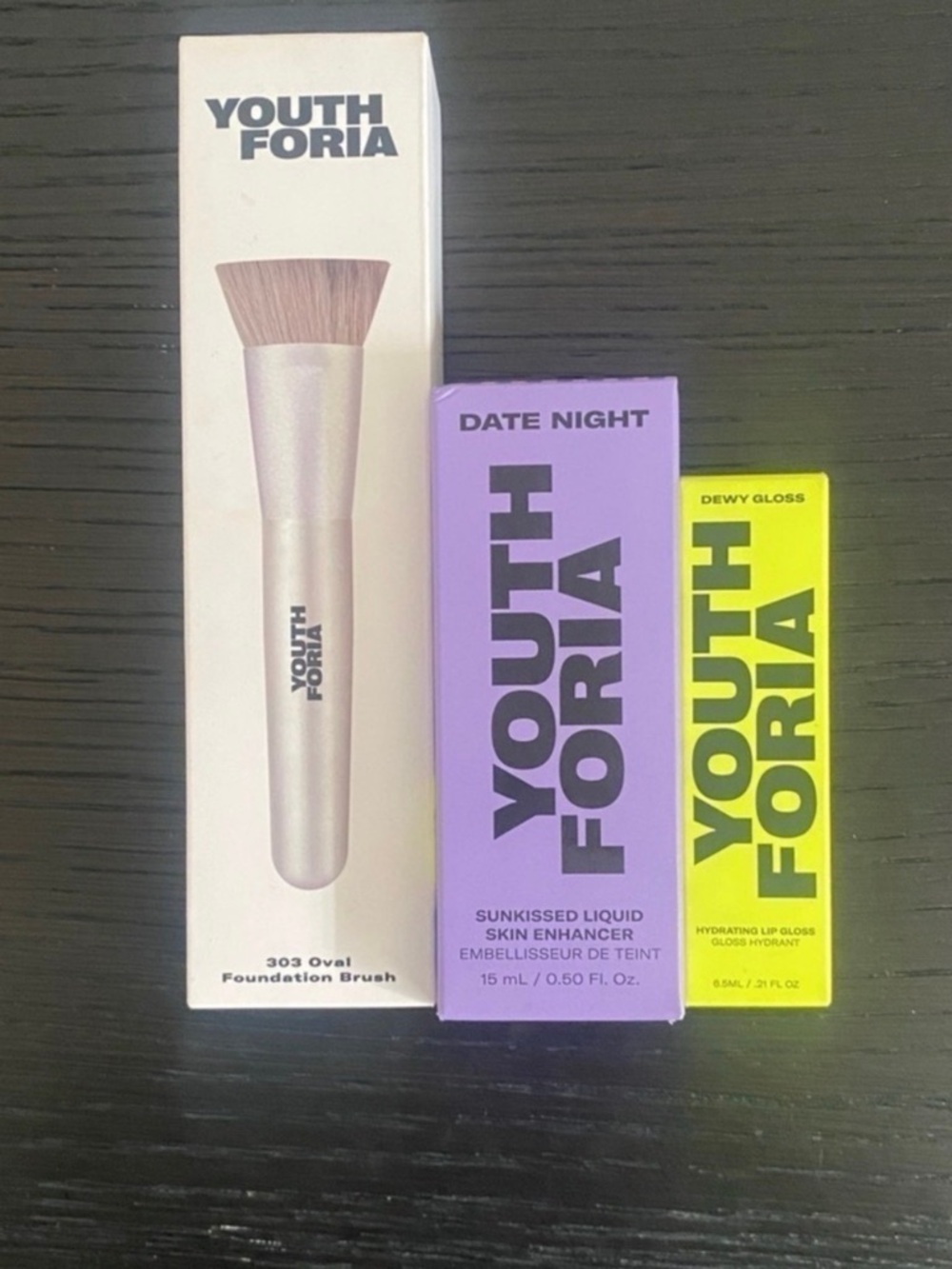 YouthForia Bundle Oval Brush + Lip Gloss Play with Fire + Skin Enhancer Radiant